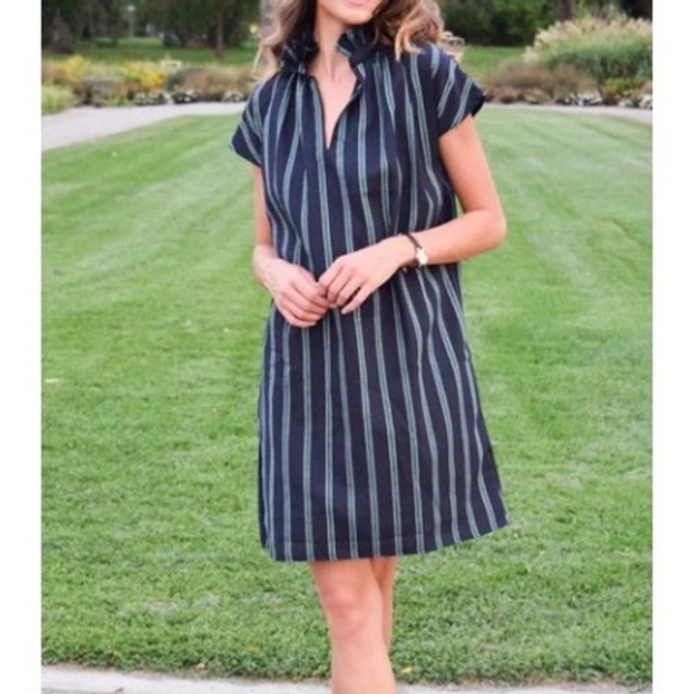 Never A Wallflower‎ Vicki Navy Green Striped Ruffle Neck Shift Dress Cotton Sz M